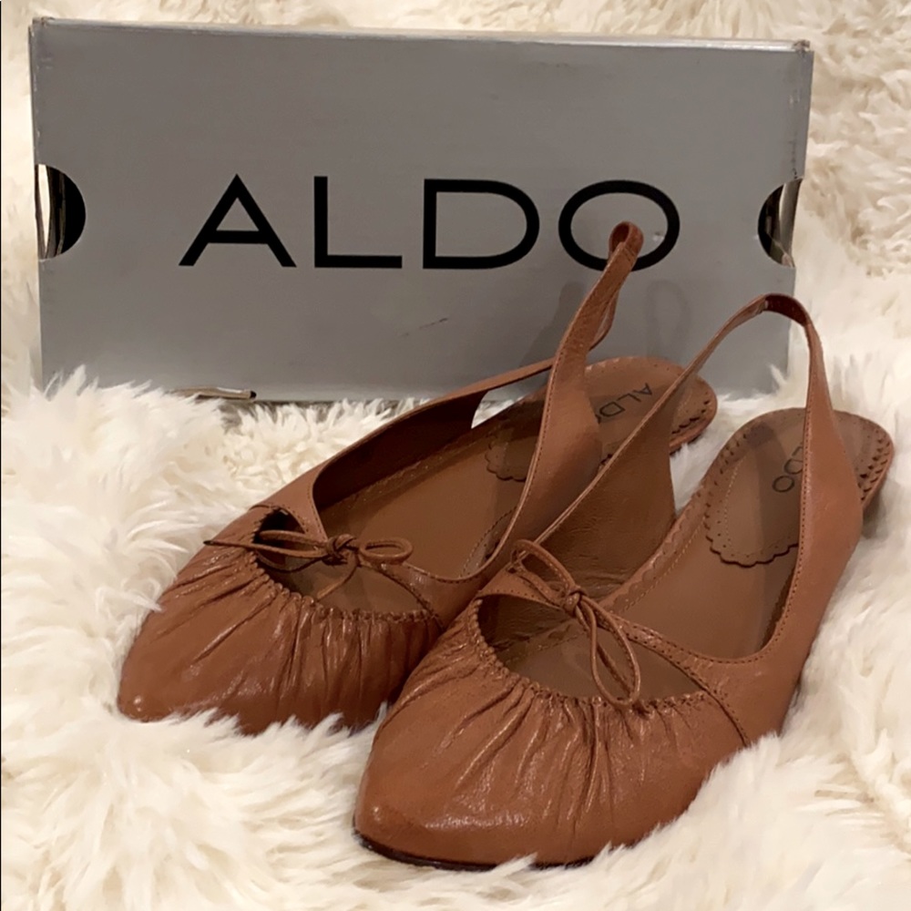 Aldo Brown Low Heel Flats - Size 10 (Euro 40)